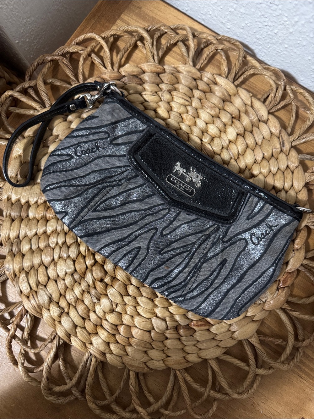 Coach Canvas Metallic Zebra Animal Print Wristlet Wallet Clutch - Vintage
